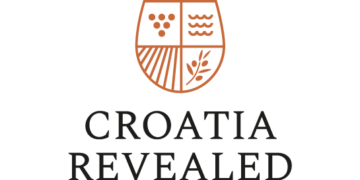 Croatiarevealed logo